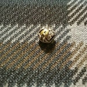 Pandora bead
